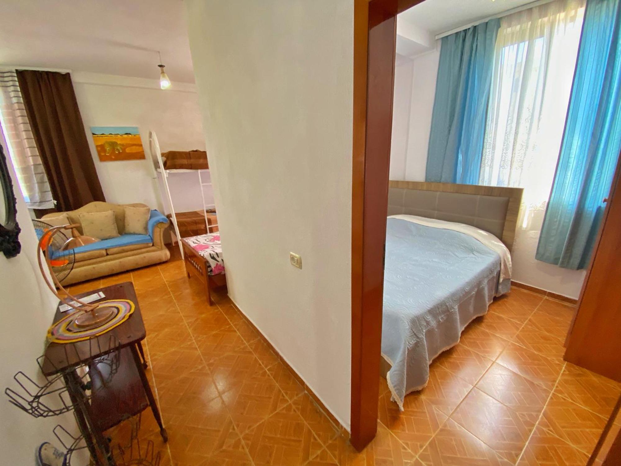 Joni'S Guest House Spille Exterior foto